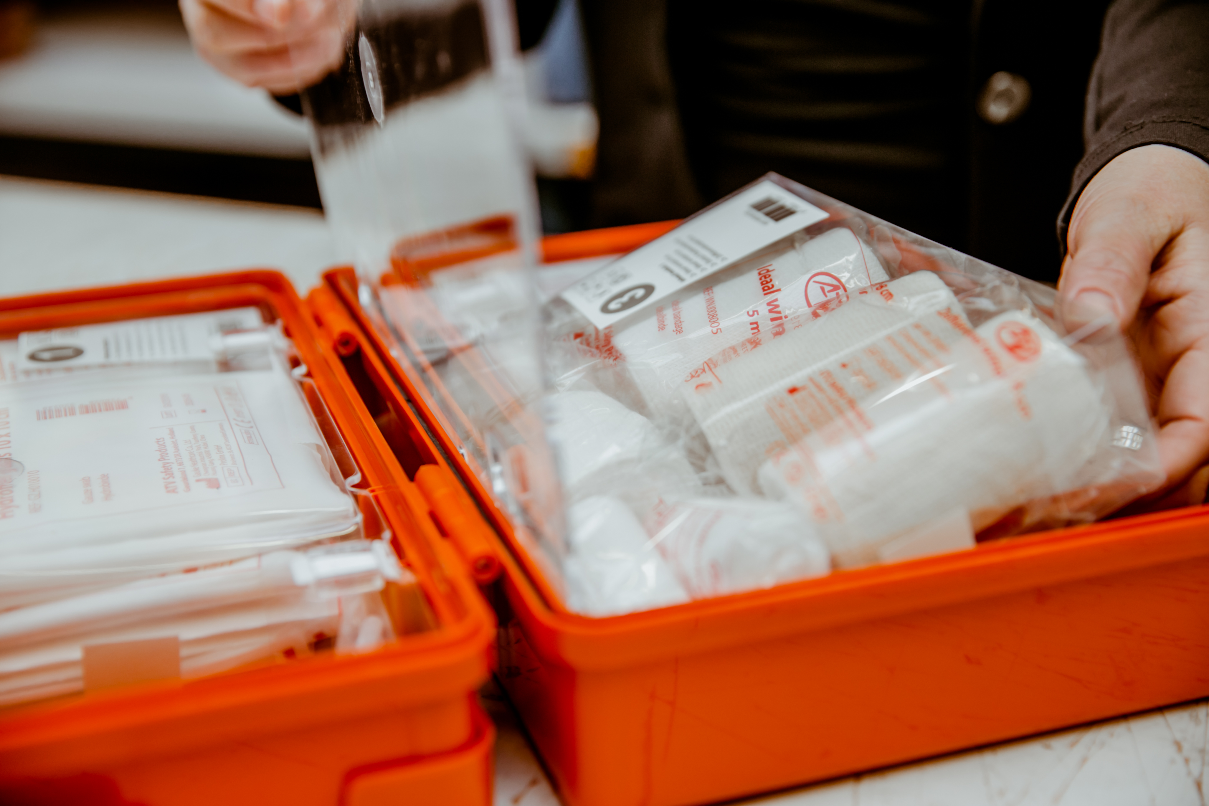 Update your first-aid kit according to the latest Oranje Kruis guidelines