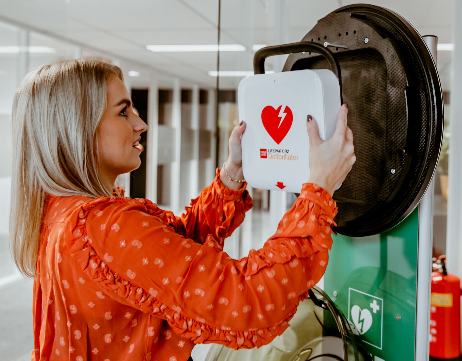 Zomercheck voor je AED? Dat is een goed idee!